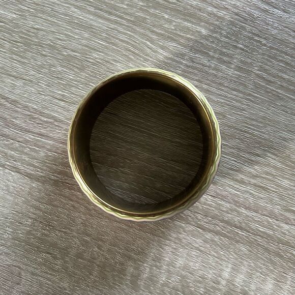 PREOWNED … Colorful “Chevron” Bangle Bracelet - Picture 3 of 3